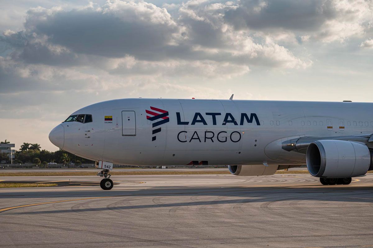 LATAM passenger aircraft on the runway.